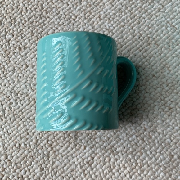 Tiffany & Co. Mug with Tiffany’s Blue Box - Picture 7 of 12